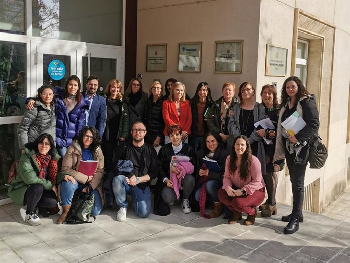 Miembros de la comisión de coordinación ante casos de violencia machista de la región sanitaria de Lleida