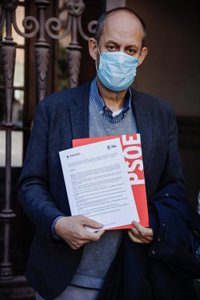 El PSOE exige a Almeida "medidas drásticas" contra el intendente de policía que insultó a Sánchez o si no pedirá su cese