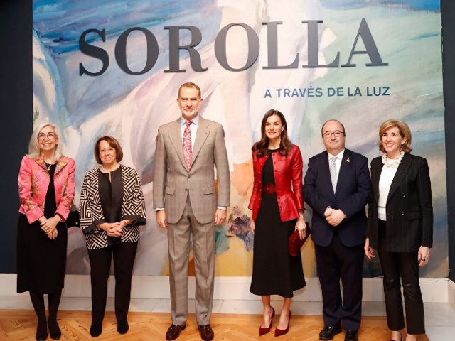 Los Reyes han inaugurado una exposición sobre Sorolla en el centenario de su muerte