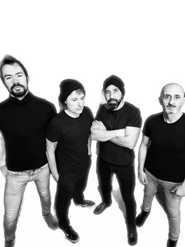 Los integrantes de UBIK