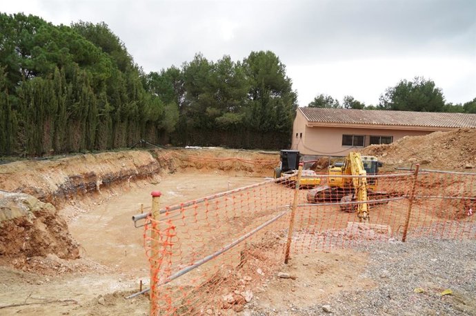 Incio de las obras de la nueva piscina de Coín.