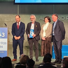 Logroño recibe tres Pajaritas Azules por la excelencia de su gestión de la recogida selectiva de papel y cartón