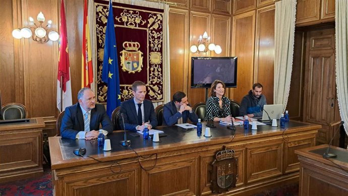 Presentación del proyecto de centro experimental para el hidrógeno verde que se construirá en Cuenca