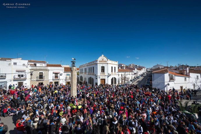 Archivo - Malpartida de Cáceres se prepara para recibir a más de 10.000 personas en la Pedida de la Patatera