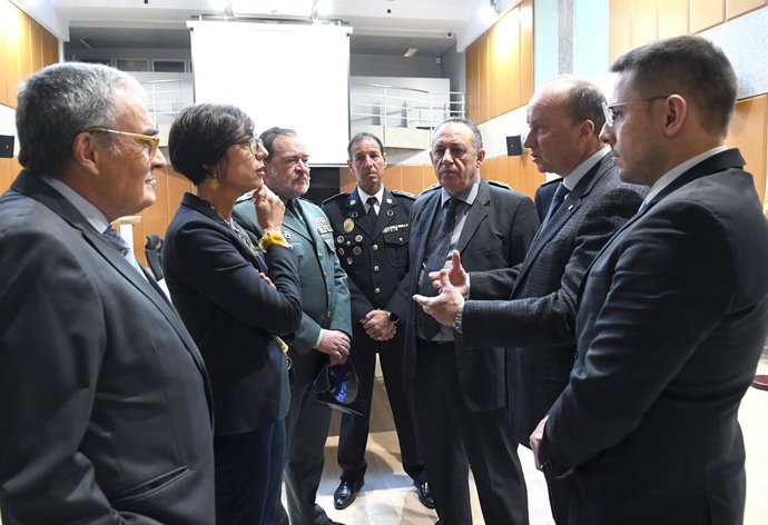 María Gámez amb les autoritats andorranes