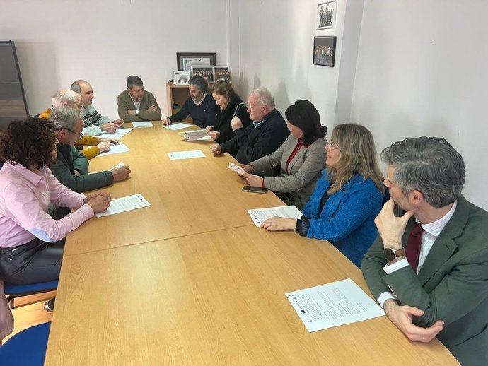 Reunión con la participación de Alejandro Calvo