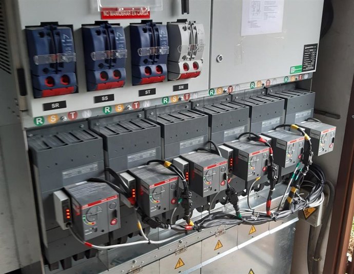 Elementos de digitalización en el centro de transformación en baja tensión de Gav (Barcelona)