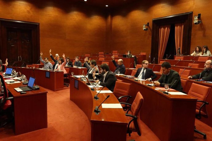 PSC-Units, ERC y comuns han votado este viernes en contra de las enmiendas a los Presupuestos del departamento de Presidencia.