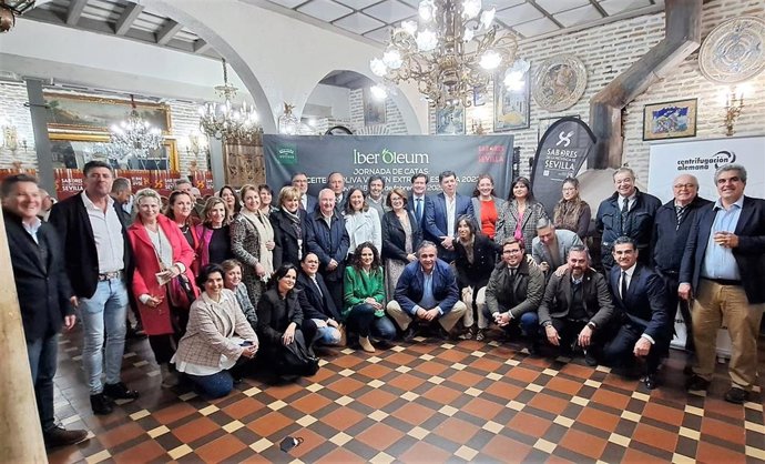 Encuentro Iber Oleum en el que ha participado la vicepresidenta de la sociedad Prodetur, dependiente de la Diputación de Sevilla.