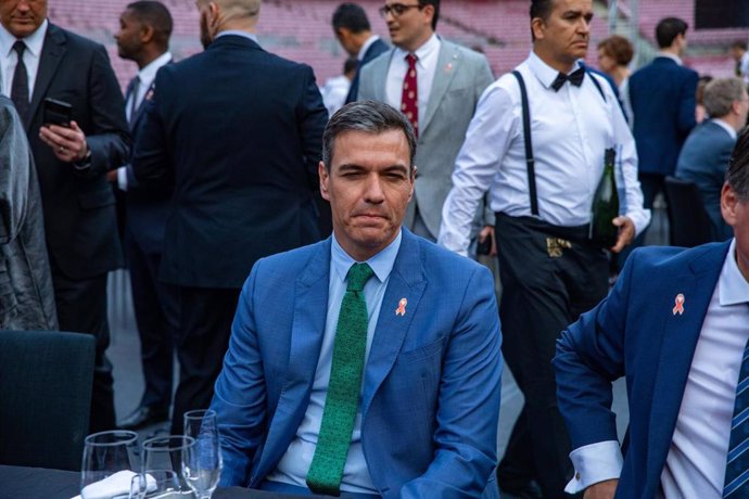 Archivo - El presidente del Gobierno, Pedro Sánchez, en la 35 Cena Anual de Pimec, en el Camp Nou, a 27 de junio de 2022, en Barcelona, Cataluña (España).