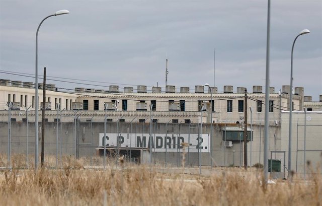Archivo - Exterior del centro penitenciario de Alcalá-Meco.