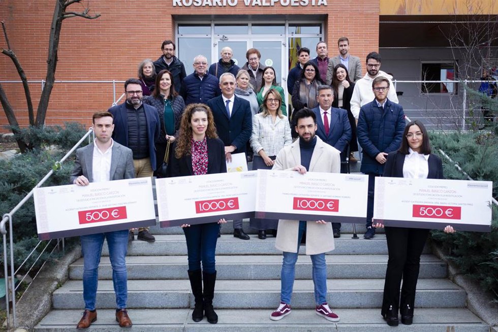 Acto de entrega de los premios a los mejores trabajos Fin de Grado y Máster otorgados por la Cátedra Sevilla FC: Universidad, Empresa y Deporte de la Universidad Pablo de Olavide.