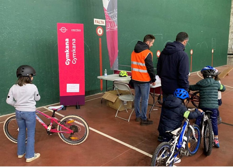 'Araba Bizikletaz' Llega Este Domingo A Iruña De Oca Para Fomentar La Bicicleta Como Medio De Transporte