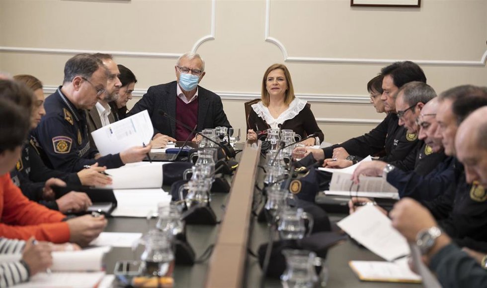 El alcalde de Valncia, Joan Ribó, y la delegada del Gobierno en la Comunitat Valenciana, Pilar Bernabé, presiden la Junta de Seguridad de la ciudad con motivo de las Fallas 2023.