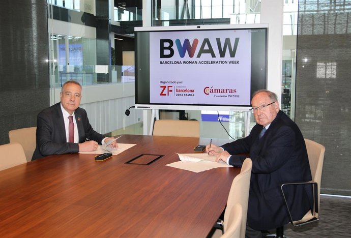 El delegat especial de l'Estat en el Consorci de la Zona Franca de Barcelona (CZFB), Pere Navarro, i el president de la Fundació Incyde de les Cambres de Comer, José Luis Bonet
