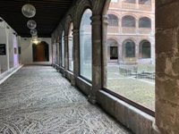 El arreglo de los cristales del claustro de Las Francesas, en Valladolid, se encuentra en litigio judicial