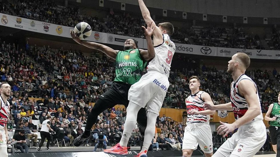 Joventut - Cazoo Baskonia