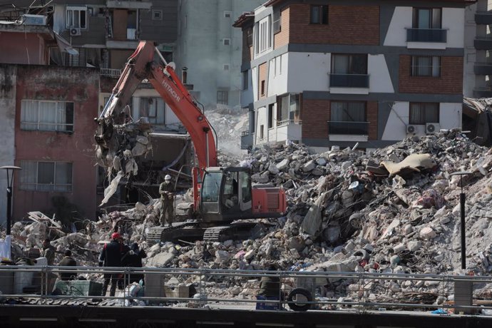 Trabajos de búsqueda y rescate en Hatay tras los terremotos en el sur de Turquía, cerca de la frontera con Siria