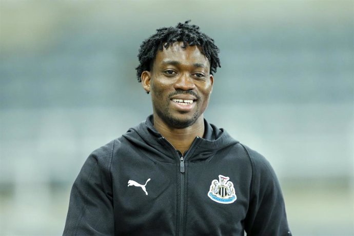 Archivo - El futbolista ghanés Christian Atsu en una imagen de archivo de su etapa en el Newcastle