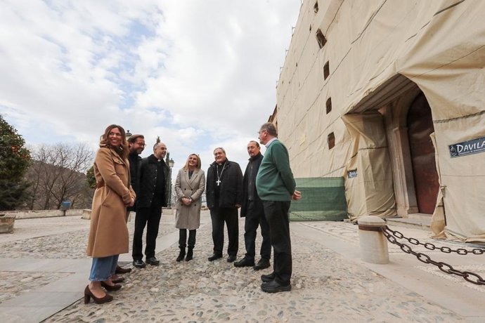 Visita de la Junta a las obras de la Abadía del Sacromonte de Granada