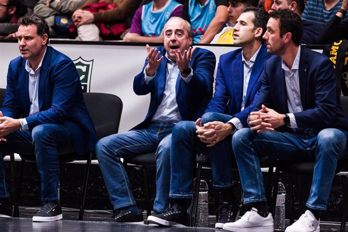 Txus Vidorreta, Head coach of Lenovo Tenerife gestures during the ACB Copa del Rey Badalona 23