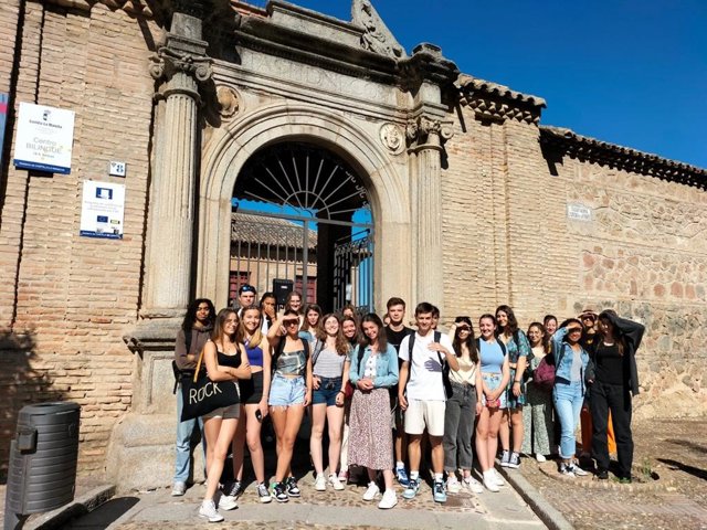 Un grupo de estudiantes del Bachibac del IES Sefarad