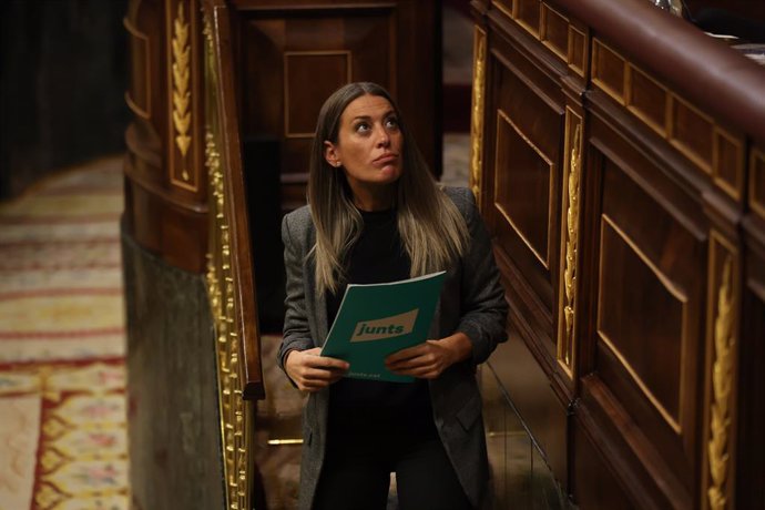 Archivo - La diputada de Junts, Miriam Nogueras i Camero, durante una sesión plenaria en el Congreso de los Diputados, a 21 de noviembre de 2022, en Madrid (España). El proyecto de Presupuestos Generales del Estado de 2023 afronta en el Pleno del Congre