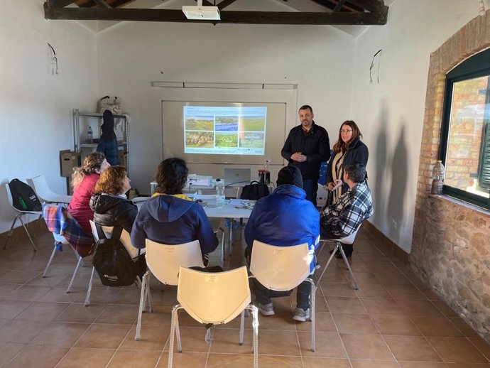 Diputación de Huelva inicia en El Campillo el curso sobre 'Actividades auxiliares en conservación y mejora de montes'