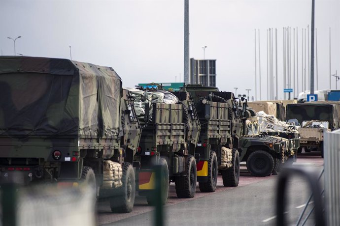 Archivo - 23 February 2022, Poland, Jasionka: US Army trucks are seen in a military base in Jasionka. American soldiers arrived in Poland after Pentagon announced additional forces were needed. They moved from the United States to Europe, to strengthen 