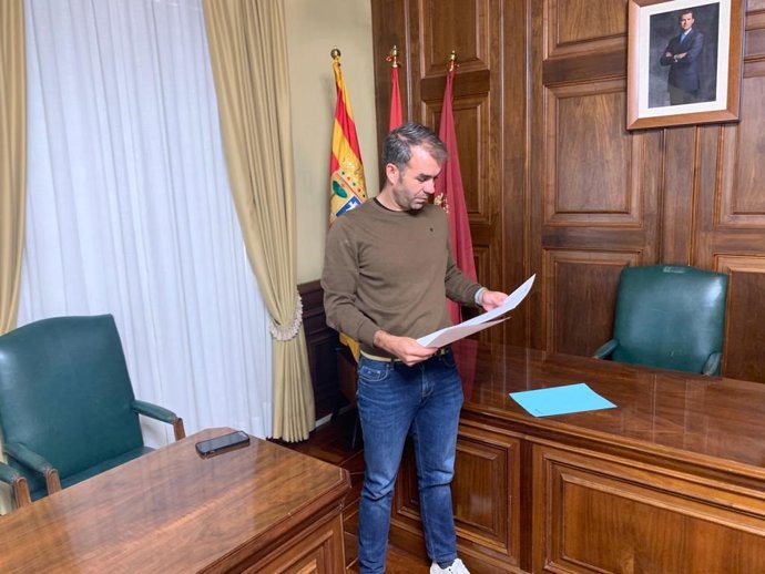 Archivo - El concejal de Deportes del Ayuntamiento de Teruel, Carlos Aranda