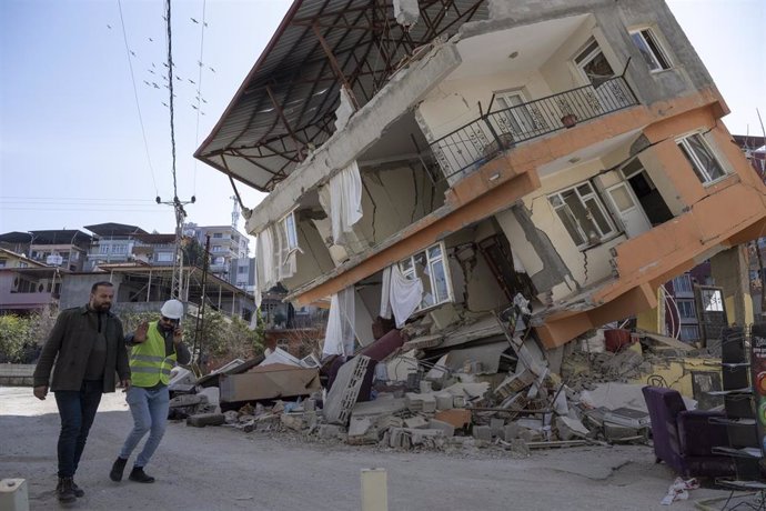 Daños materiales en la ciudad turca de Kirikhan tras los terremotos del 6 de febrero