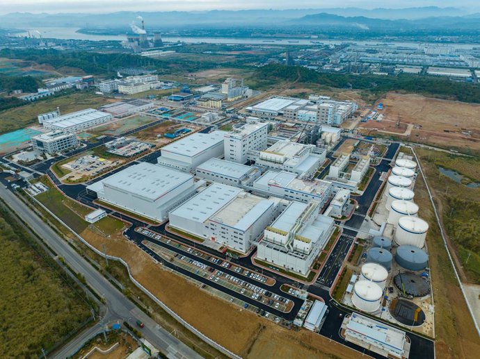 In 2022, Angel Biotechnology Industrial Park in Xiaoting District has begun to take shape.  Yichang Company successfully relocated and increased its production by 36%.