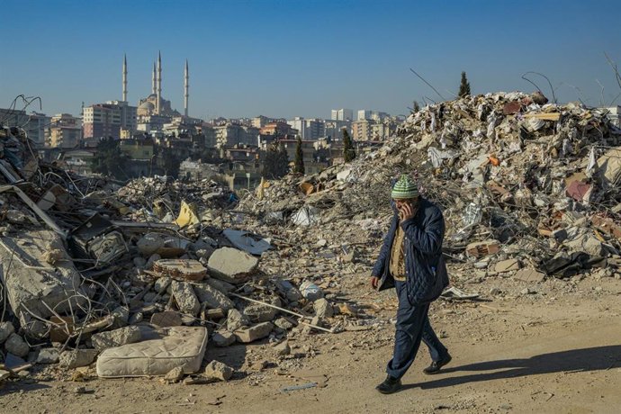 Daños materiales en la provincia turca de Kahramanmaras tras los terremotos del 6 de febrero en el sur de Turquía, cerca de la frontera con Siria