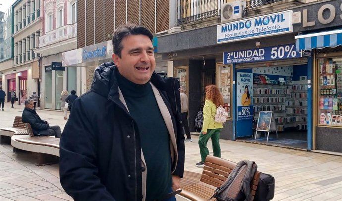 El senador por el PSOE de Huelva, Amaro Huelva.