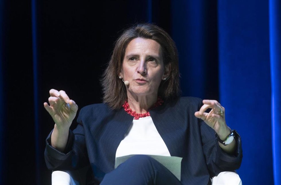 La vicepresidenta Tercera y ministra para la Transición Ecológica y el Reto Demográfico y moderadora, Teresa Ribera, interviene en la mesa redonda: 'Seguridad Energética: Oportunidades y Desafíos para una Unión Energética genuina: el pilar energético de