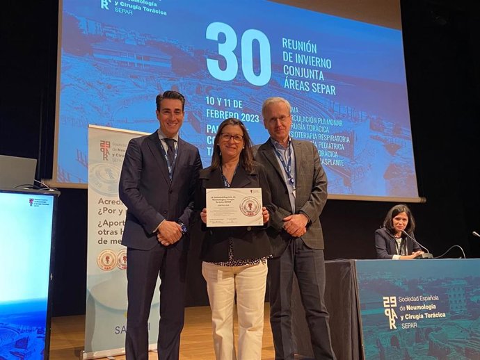 El Hospital Virgen de las Nieves de Granada, premiado por su excelencia en Neumología.
