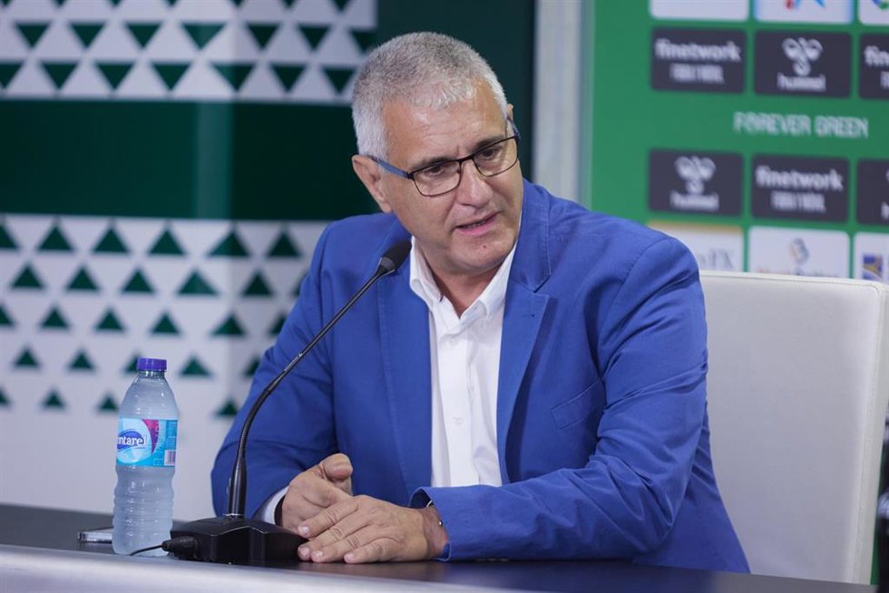 Archivo - Antonio Cordón, director general deportivo del Real Betis