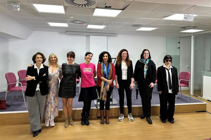 Artistas participantes en la Gala Mujeres organizada por el Instituto de las Mujeres.