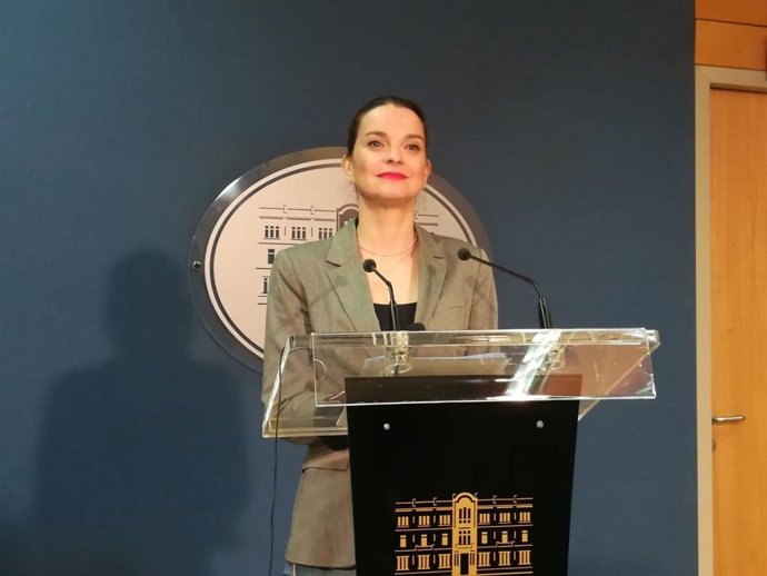 Archivo - La presidenta del PP de Baleares, Marga Prohens, en el Parlament. Archivo.