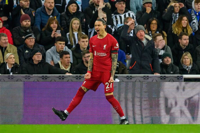 Darwin Nunez of Liverpool celebrates a goal 0-1 during the English championship Premier League football match between Newcastle United and Liverpool on February 18, 2023 at St James Park in Newcastle, England - Photo Malcolm Mackenzie / ProSportsImages