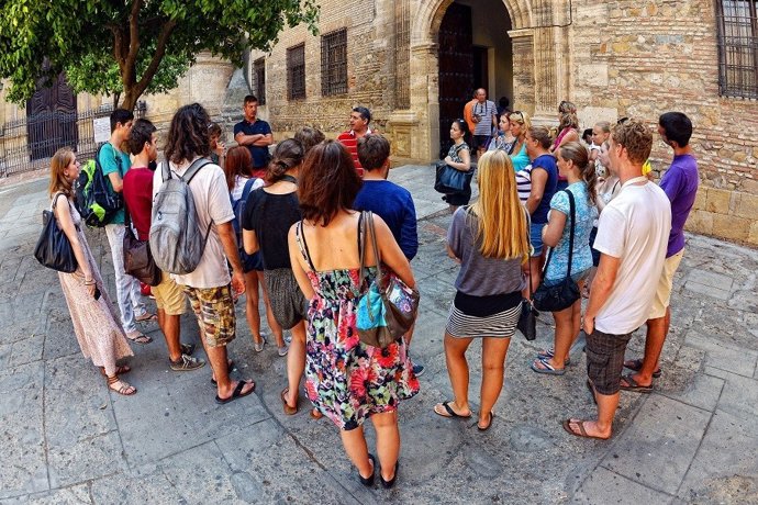 Turismo Costa del Sol presenta el destino a más de un centenar de estudiantes extranjeros