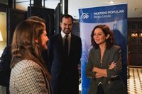 Ayuso defiende en Londres el liberalismo "a la española" aplicado en Madrid mientras otras regiones "se empobrecen"