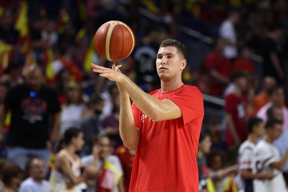 Archivo - Joel Parra durante un partido con la selección española de baloncesto