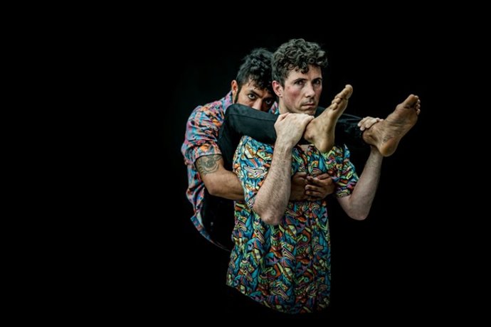 Los protagonistas del espectáculo de circo y danza que llega este domingo al Auditorio Ciudad de León,