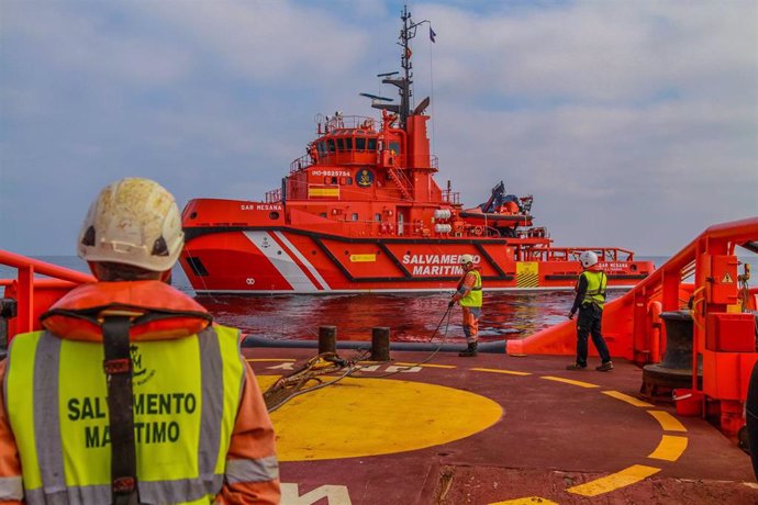 Archivo - Salvamento Marítimo prestó auxilio a 5.801 personas en Andalucía, Ceuta y Melilla en 2022.