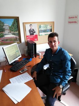 Archivo - El Escorial.- El Pleno vota hoy la moción de censura presentada por PSOE, Unidas y Ciudadanos contra el PP