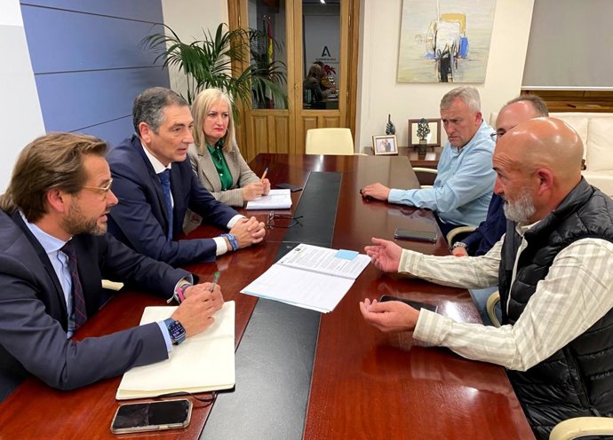 Reunión de la Junta con la Comunidad General de Regantes del Bajo Guadalfeo