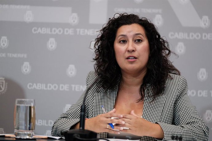 Archivo - La consejera del Área de Empleo, Desarrollo Socioeconómico y Acción Exterior del Cabildo de Tenerife, Carmen Luz Baso