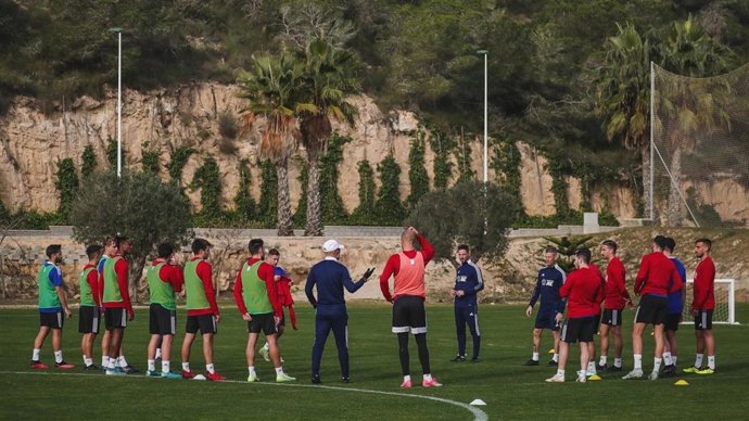 Dieciocho de los veintiún participantes de Sesiones AFE han encontrado equipo.