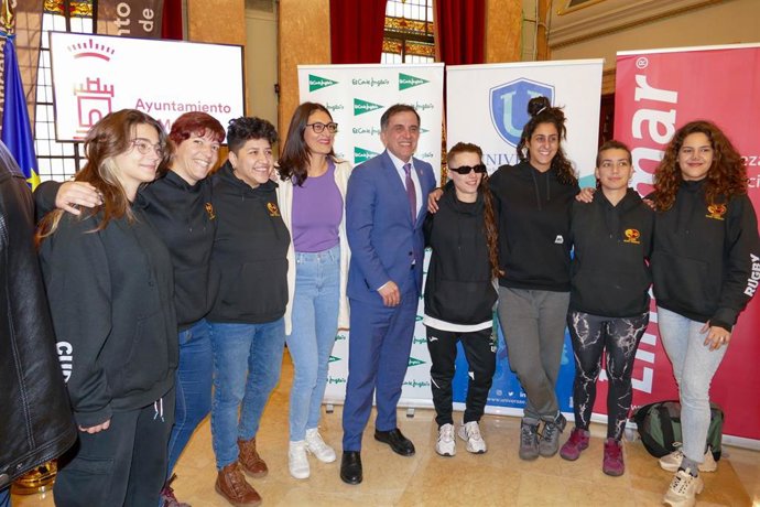 Presentación de la Carrera de la Mujer